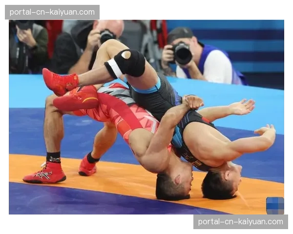亚洲摔跤锦标赛铜牌争夺战：李文吉6-0完胜中国台北选手